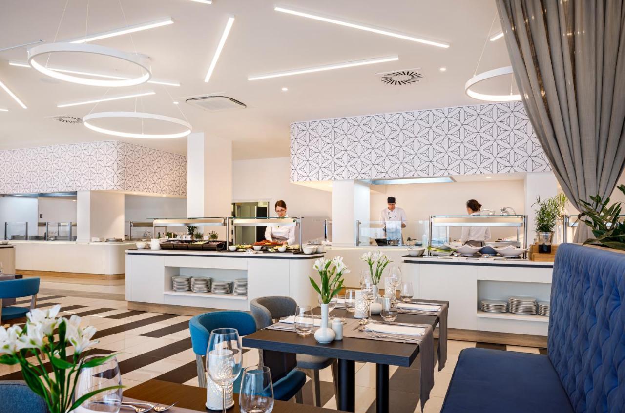 Valamar Carolina Hotel & Villas Kampor Εξωτερικό φωτογραφία